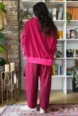 Sunday Morning Chill Sweatshirt Aubergine & Carmine